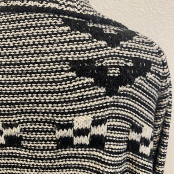 Gap Fashions Black & White Geometric Knit Open Collar Cardigan Woman's Size XS - Picture 7 of 12